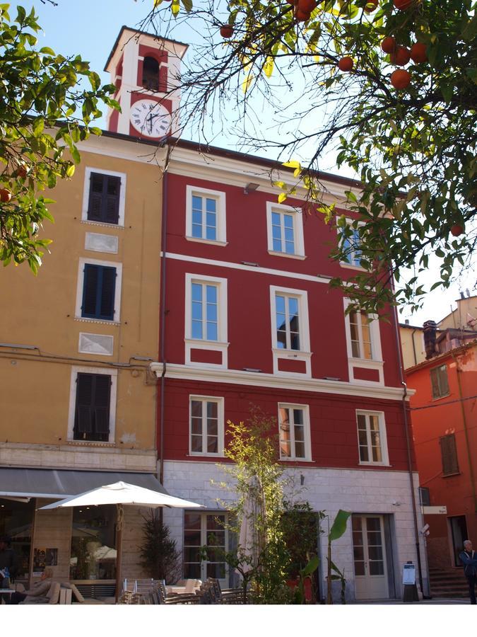 Ostello Palazzo Nizza Massa  Exterior foto