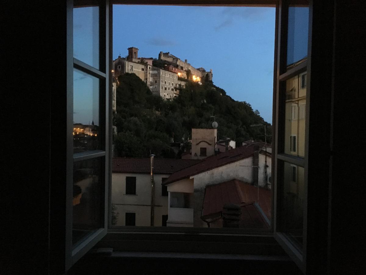 Ostello Palazzo Nizza Massa  Exterior foto
