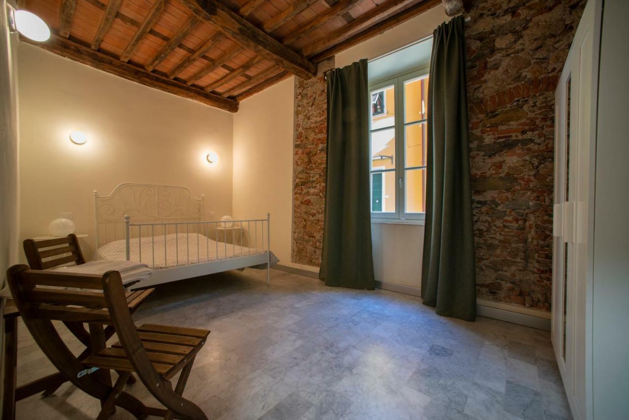Ostello Palazzo Nizza Massa  Exterior foto